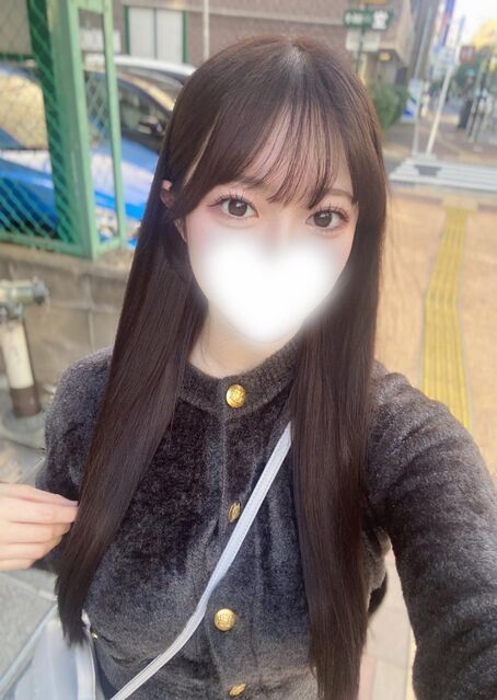 本日23時半までいます?