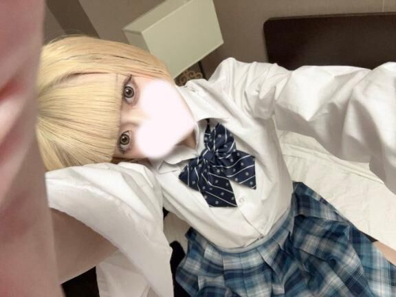 きょうはおやすみでたくさんおねんねしてました??- ?? -??