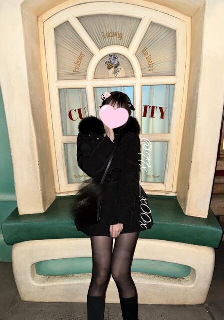 黒だいすきにんげん