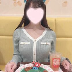 みみさん脱いでない写真、逆にレアすぎる！