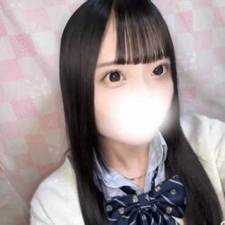 じつは