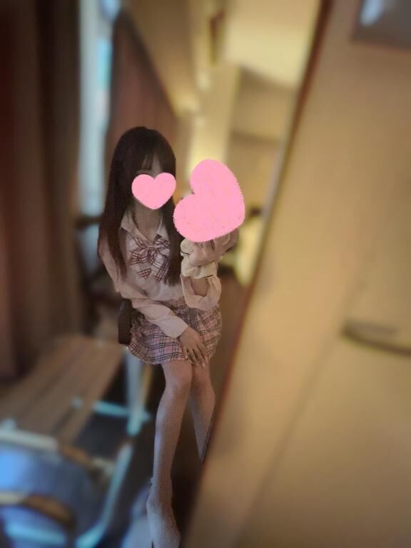 なでなで