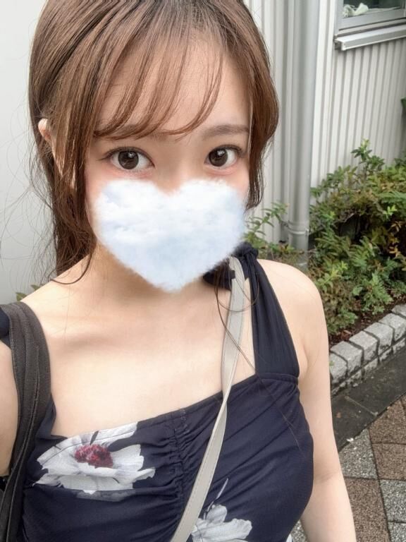 やってくる、、