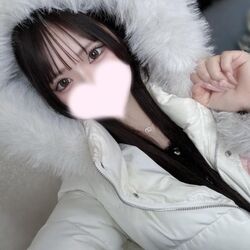 じー
