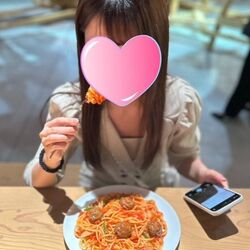 自撮り下手なので撮って欲しいです！