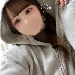 ちらっ