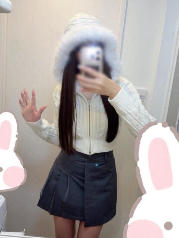 謎のポーズ