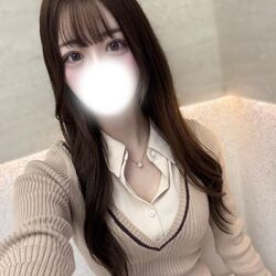 大きく見える服