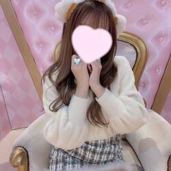 初めまして！ なこです?♪