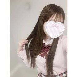 ピンクの可愛い制服着たよ♪